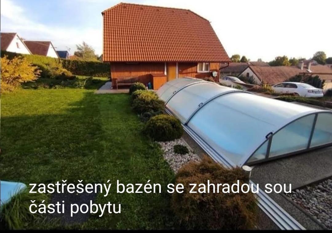 Apartmanova Chata Secanda S Bazenem, U Secske Prehrady Bagian luar foto